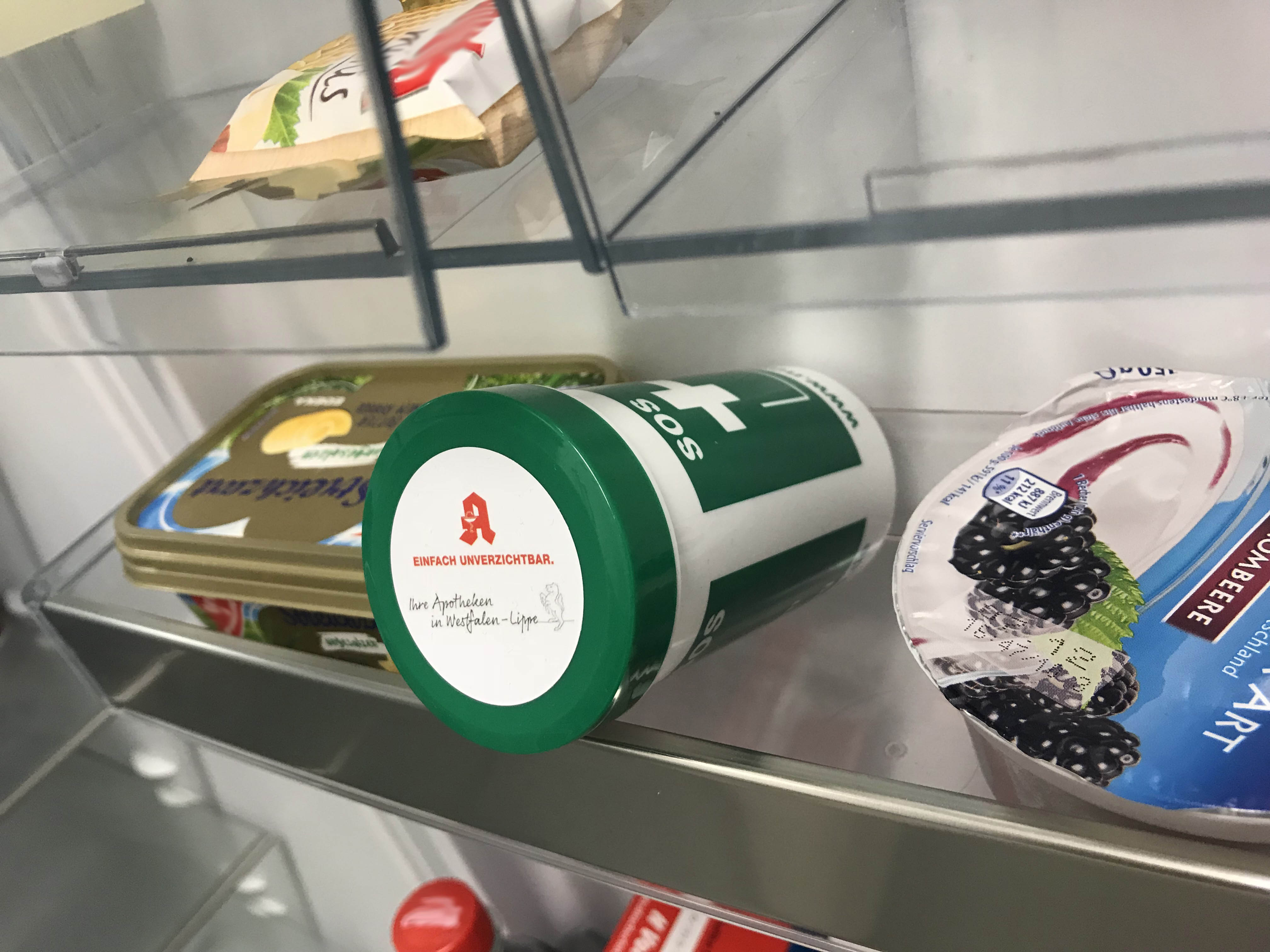 Notfalldose in der Apotheke: Lebensretter im Kühlschrank +++ Notfalldose  auch in Hagener Apotheken erhältlich - Hagen