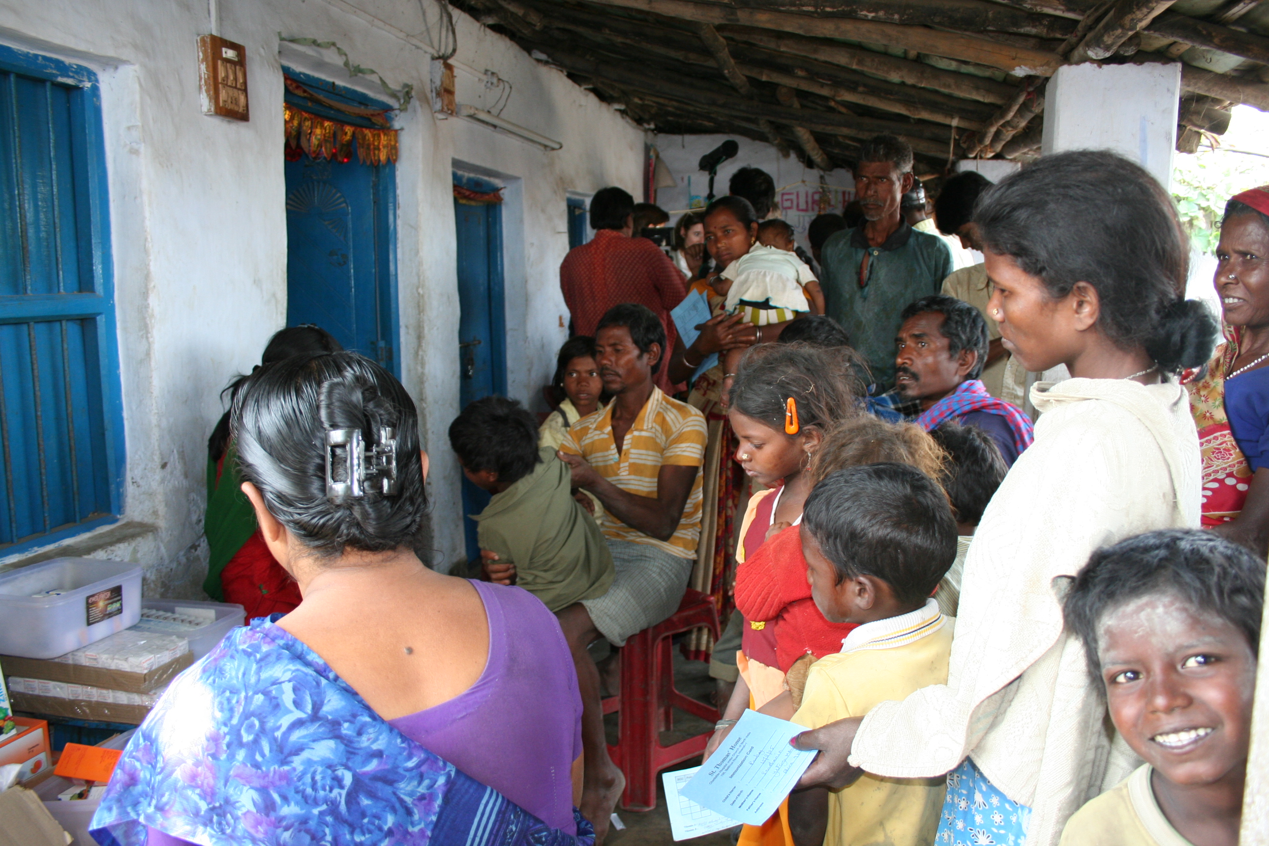 Auch auf das Hilfsprojekt „Eine Dosis Zukunft“ hat sich die Corona-Pandemie ausgewirkt. In den Slums von Kalkutta gab es praktische Hilfsangebote zum Infektionsschutz.